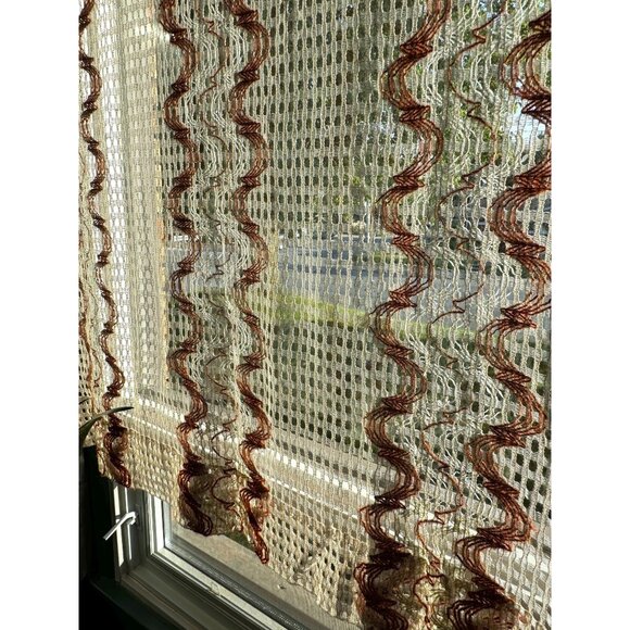 Vintage 70s curtain, cream and rust brown, net open weave, single panel - Picture 2 of 10